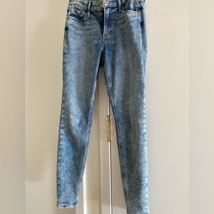 Old navy jeans bundle - 2 pairs
